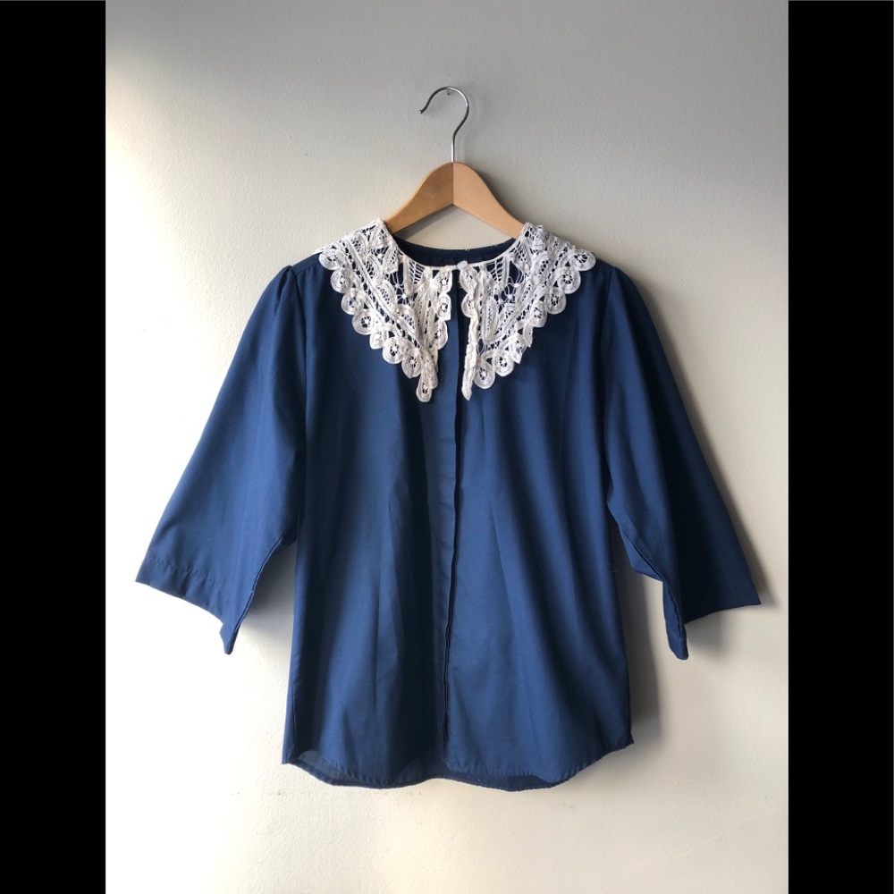 VTG Button Down Blue Lace Half Sleeve Eaton sz 8